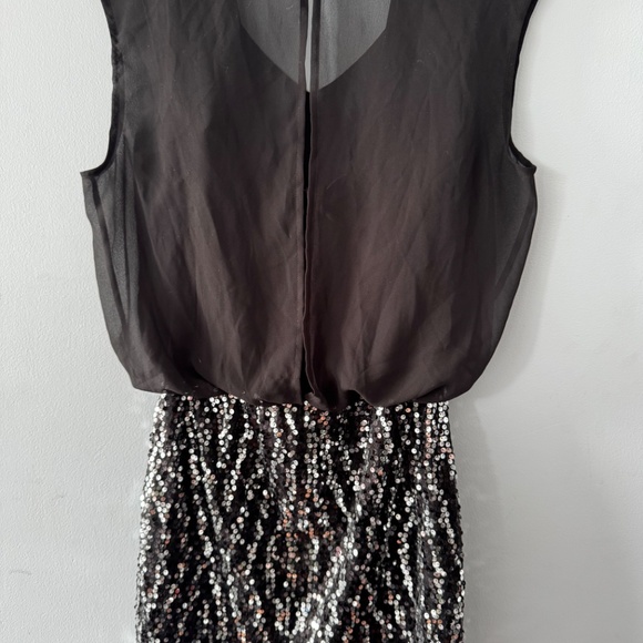 Guess sequin dress - Picture 2 of 3